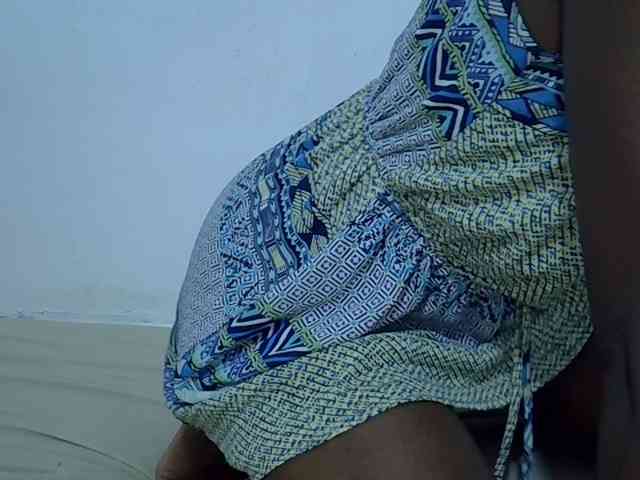 sexydiva2 webcam