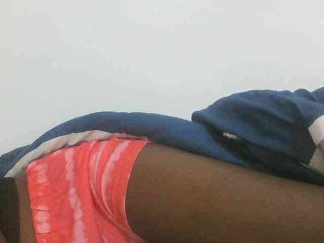 sexydiva2 webcam