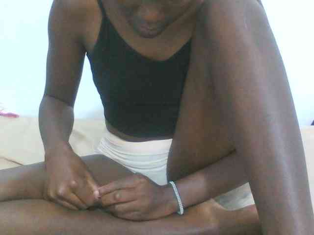 sexydiva2 webcam
