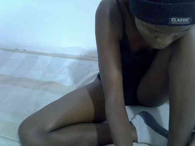 sexydiva2 webcam
