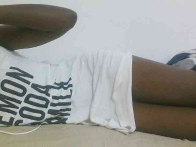 sexydiva2 webcam