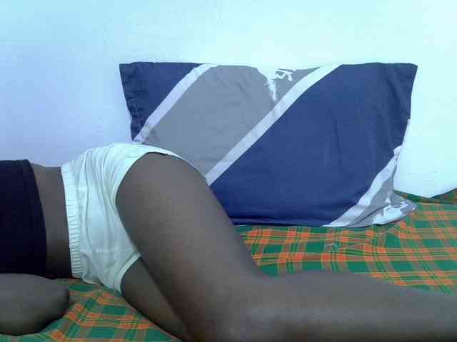 sexydiva2 webcam
