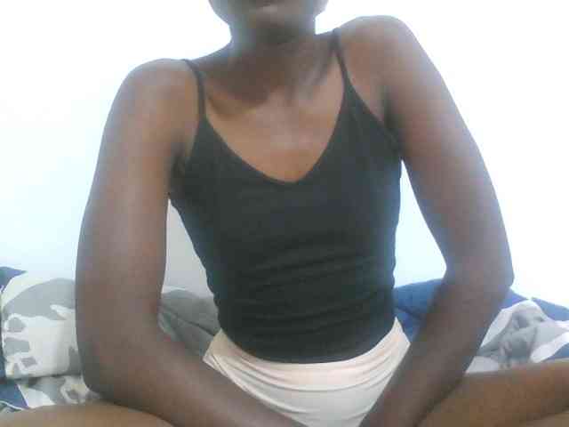 sexydiva2 webcam