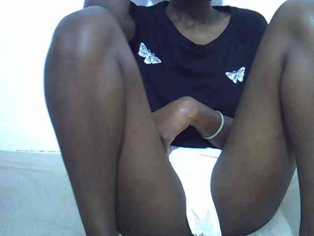 sexydiva2 webcam