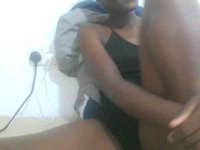 sexydiva2 webcam