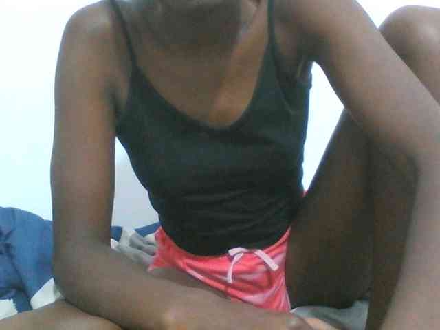 sexydiva2 webcam