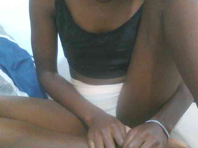 sexydiva2 webcam