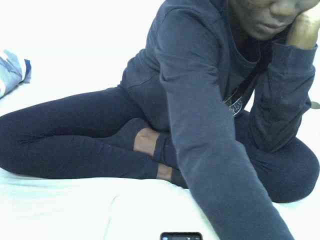 sexydiva2 webcam