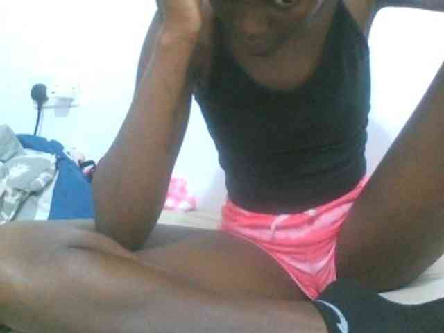 sexydiva2 webcam