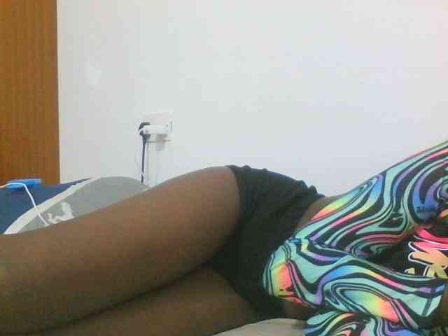 sexydiva2 webcam