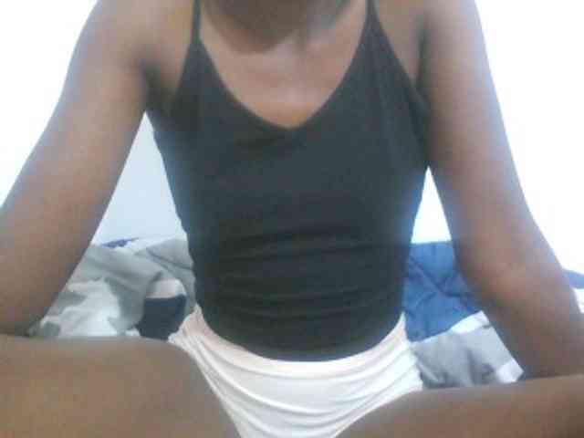 sexydiva2 webcam
