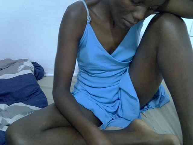 sexydiva2 webcam