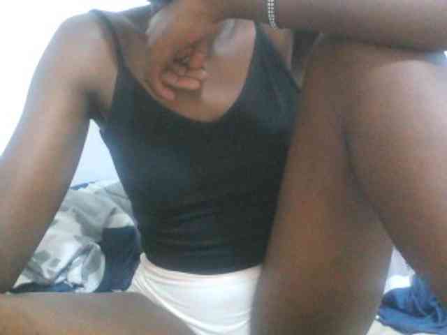 sexydiva2 webcam