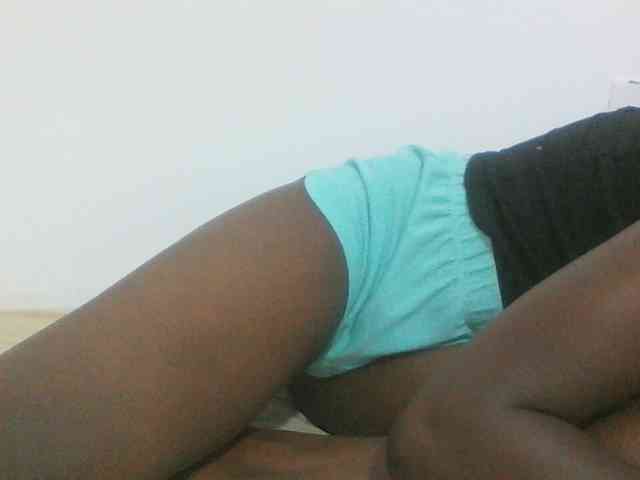 sexydiva2 webcam