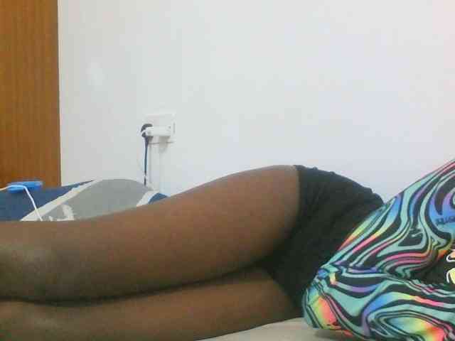 sexydiva2 webcam