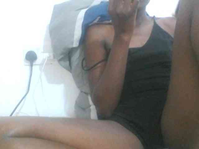 sexydiva2 webcam