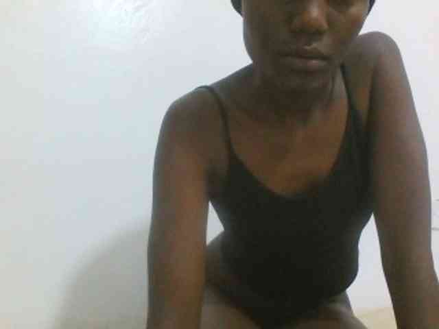 sexydiva2 webcam