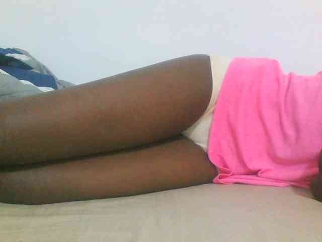 sexydiva2 webcam