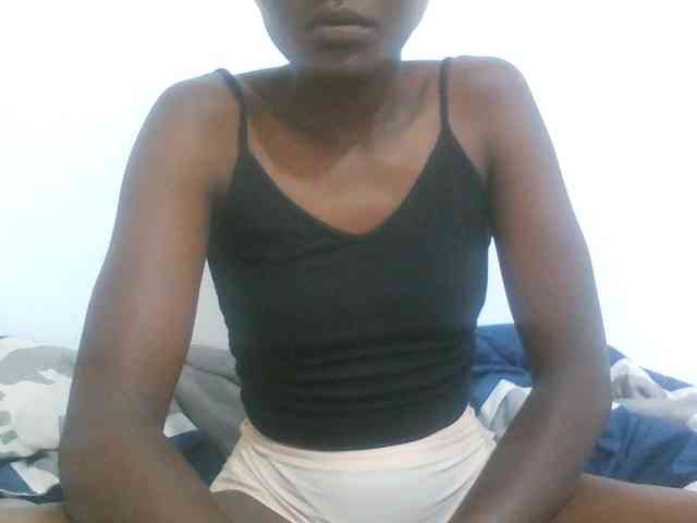 sexydiva2 webcam
