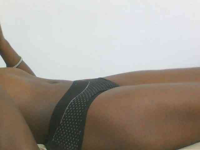sexydiva2 webcam