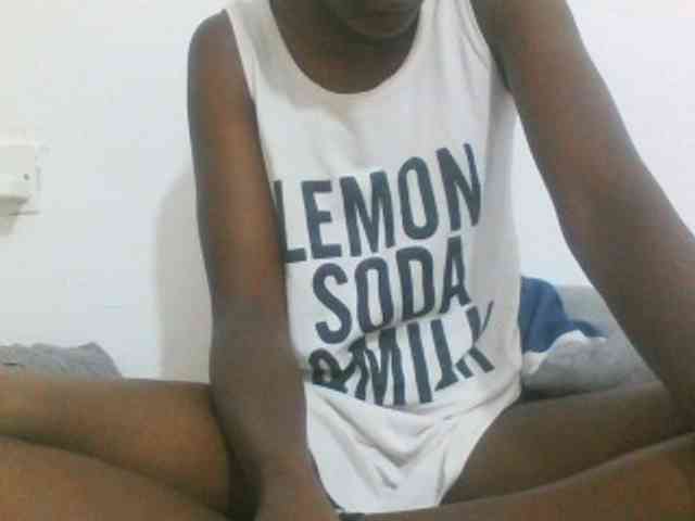 sexydiva2 webcam