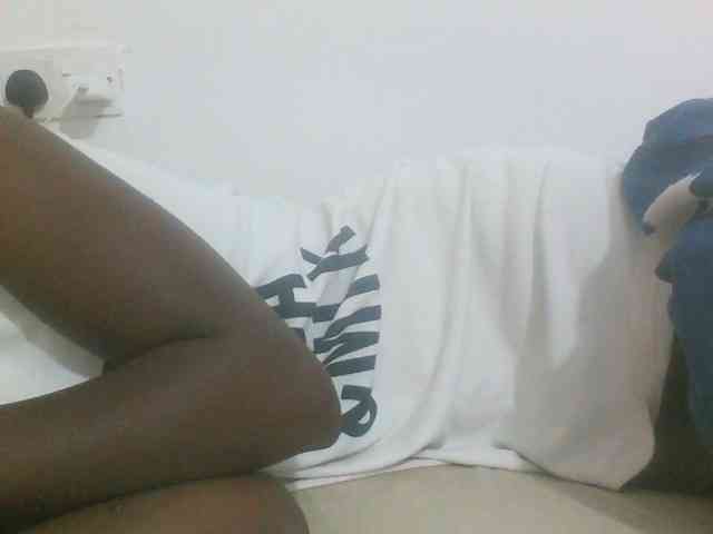 sexydiva2 webcam