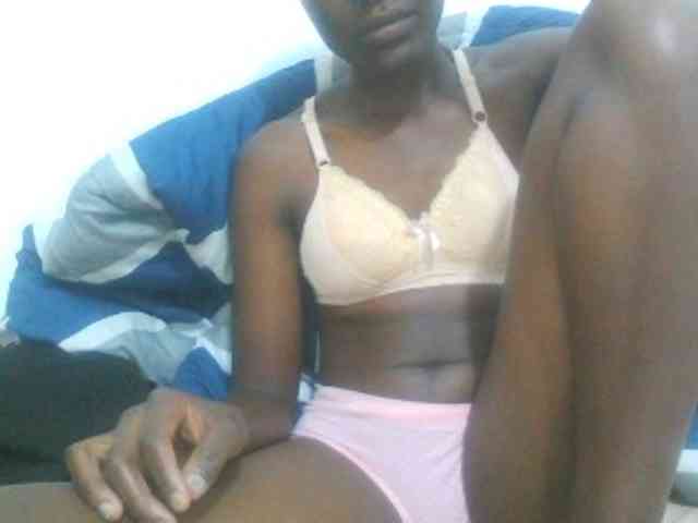 sexydiva2 webcam