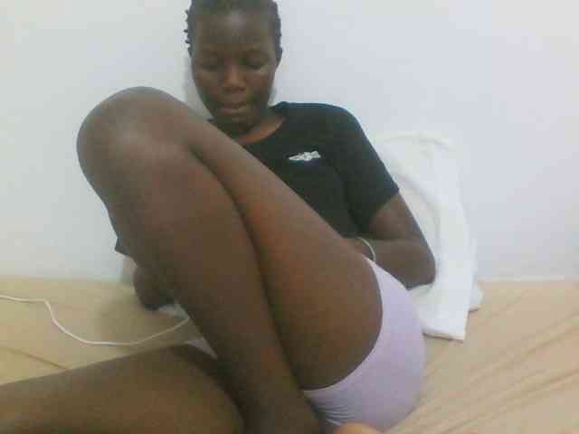 sexydiva2 webcam