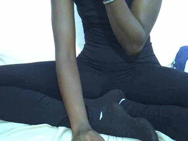 sexydiva2 webcam