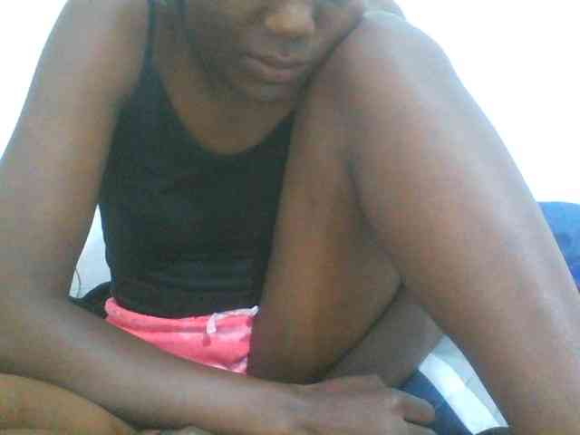 sexydiva2 webcam