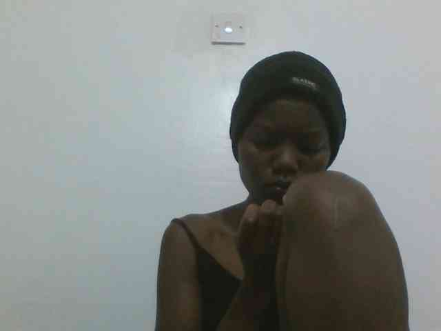 sexydiva2 webcam