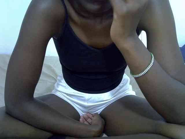sexydiva2 webcam