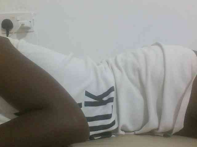 sexydiva2 webcam