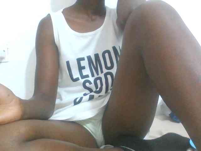 sexydiva2 webcam