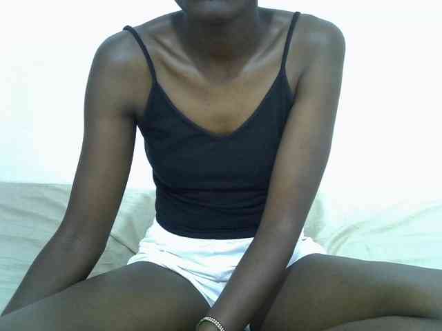 sexydiva2 webcam