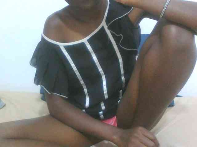 sexydiva2 webcam