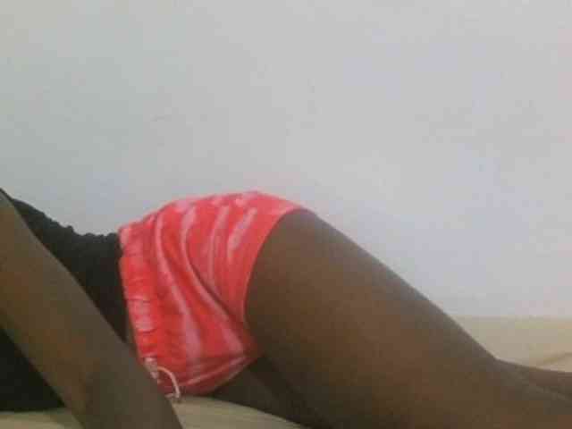 sexydiva2 webcam