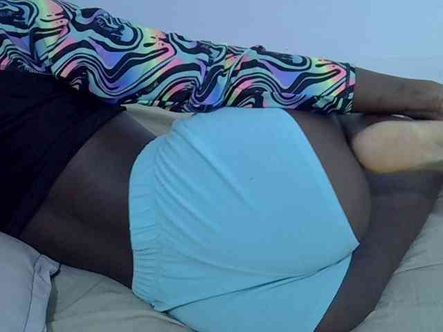 sexydiva2 webcam
