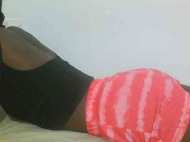 sexydiva2 webcam