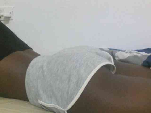 sexydiva2 webcam