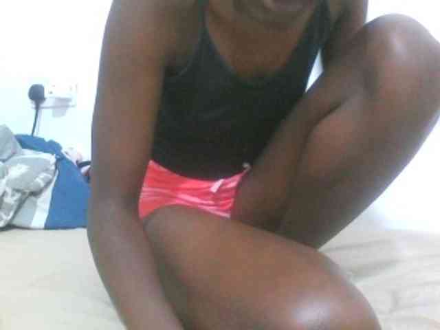 sexydiva2 webcam