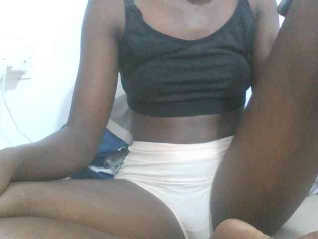 sexydiva2 webcam