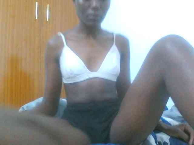 sexydiva2 webcam