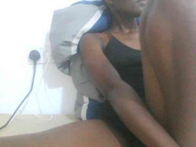 sexydiva2 webcam