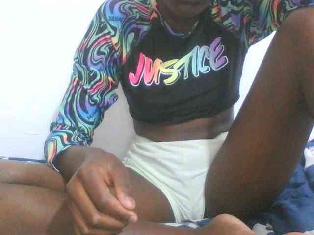 sexydiva2 webcam