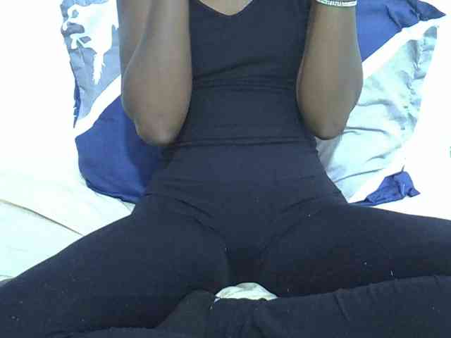 sexydiva2 webcam