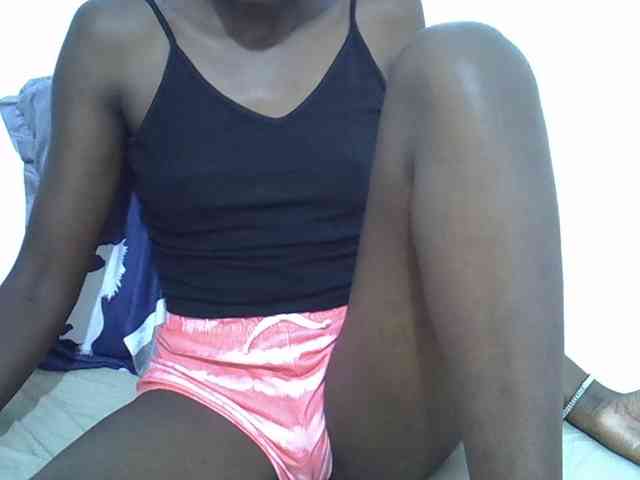 sexydiva2 webcam