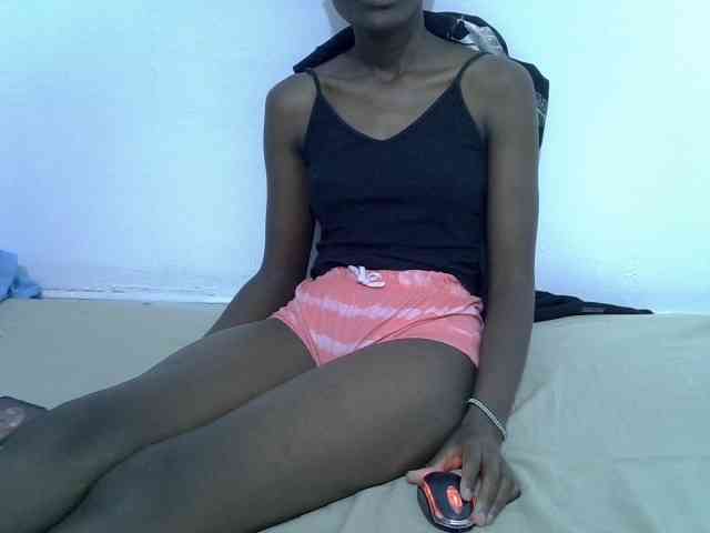 sexydiva2 webcam
