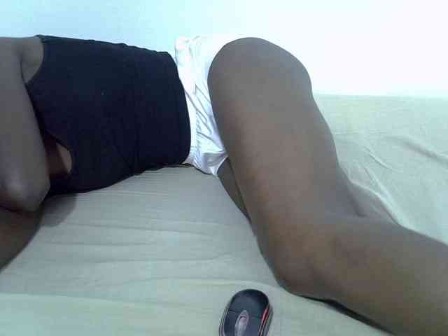 sexydiva2 webcam