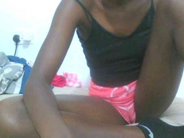 sexydiva2 webcam